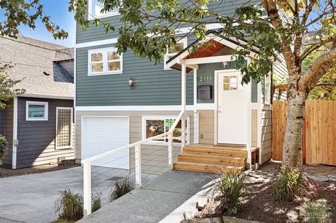 Exterior - 2111 E Pine St, Seattle, WA 98122 photo 2 of 7