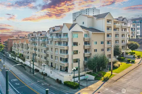 1 Broadway #318, Tacoma, WA 98402