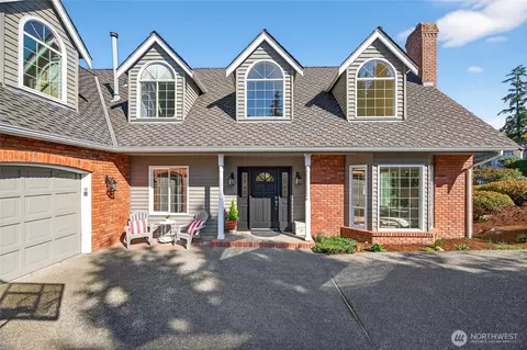 18330 85th Pl W, Edmonds, WA 98026