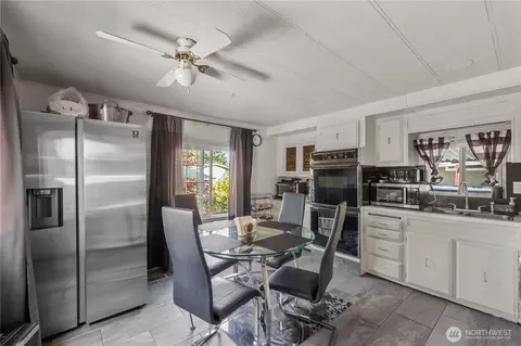 3001 S 288th St #74, Federal Way, WA 98003