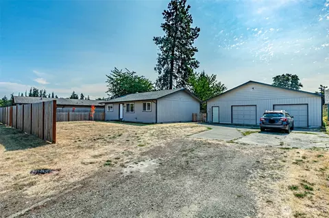 302 126th St S, Tacoma, WA 98444