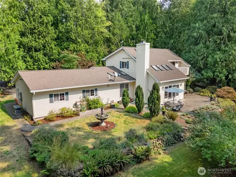 28828 SE 262nd St, Ravensdale, WA 98051