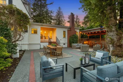 209 Caspers St, Edmonds, WA 98020 photo 6