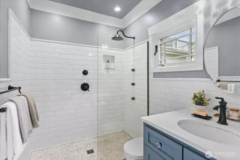 209 Caspers St, Edmonds, WA 98020 photo 21
