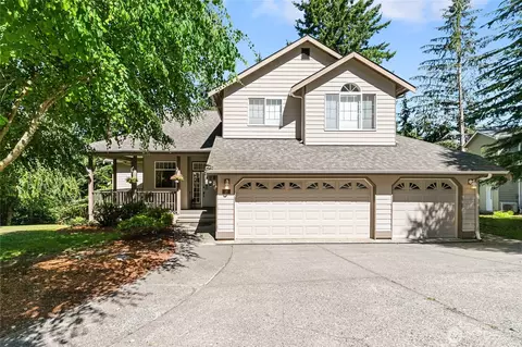 18 Sweetclover Cir, Bellingham, WA 98229
