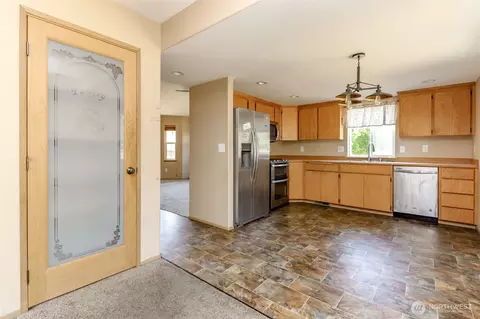 5619 228th St E, Spanaway, WA 98387 photo 16