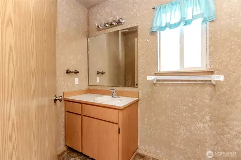 5619 228th St E, Spanaway, WA 98387 photo 17