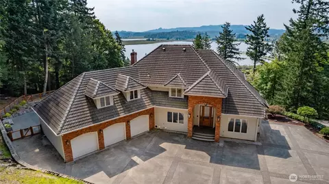 24123 Old Day Creek Rd, Sedro Woolley, WA 98284
