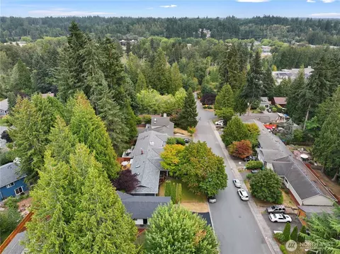 View/Area - 305 161st Pl SE, Bothell, WA 98012 photo 2 of 2