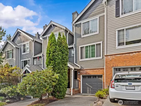 4156 248th Ct SE #67, Issaquah, WA 98029