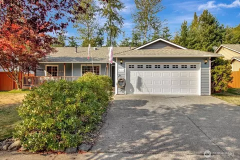 6713 Highland View Dr, Arlington, WA 98223