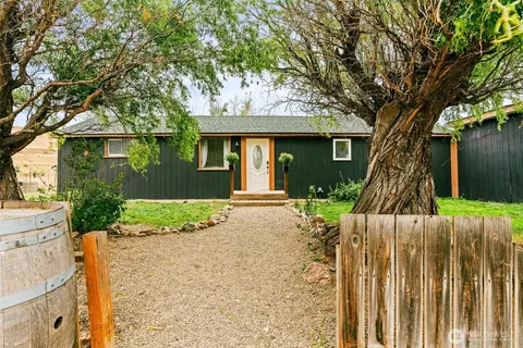 8660 Hwy 97, Ellensburg, WA 98926