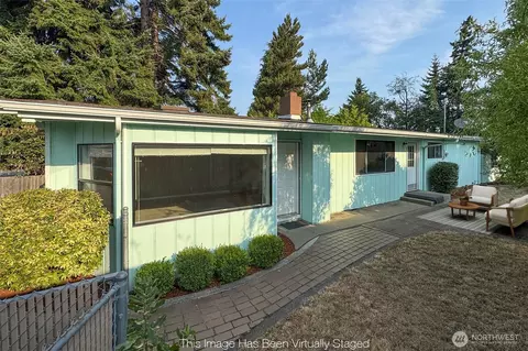 1405 W 10th St, Port Angeles, WA 98363