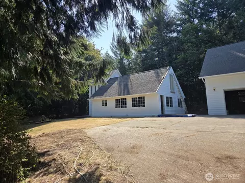 137 Camre Ln, Centralia, WA 98531