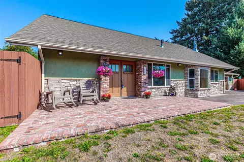 7938 6th Ave SE, Olympia, WA 98503