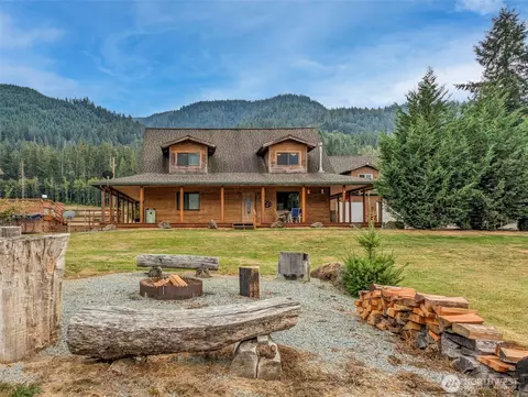106 Baise Ln, Randle, WA 98377