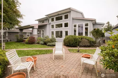 681 Lake Island Ave SE, Ocean Shores, WA 98569