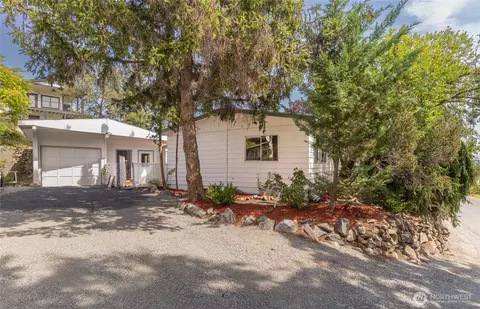 90 Furey Ter, Manson, WA 98831