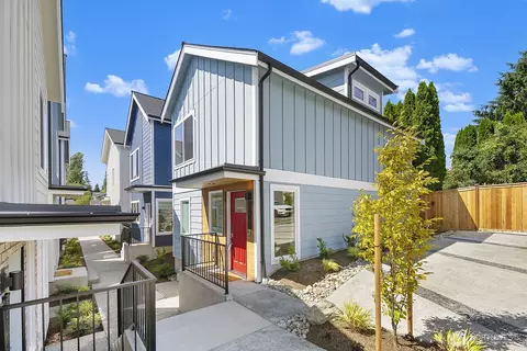 9222 4th Ave NW, Seattle, WA 98117