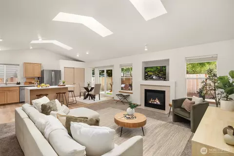 Living - 3004 199th Pl SE, Bothell, WA 98012 photo 2 of 3