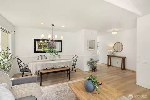 Dining - 3004 199th Pl SE, Bothell, WA 98012 photo 2 of 2