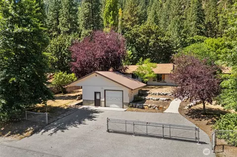 8480 Icicle Rd, Leavenworth, WA 98826