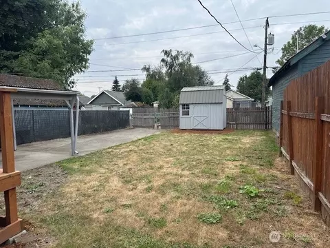 Exterior - 317 17th Ave, Longview, WA 98632 photo 5 of 6
