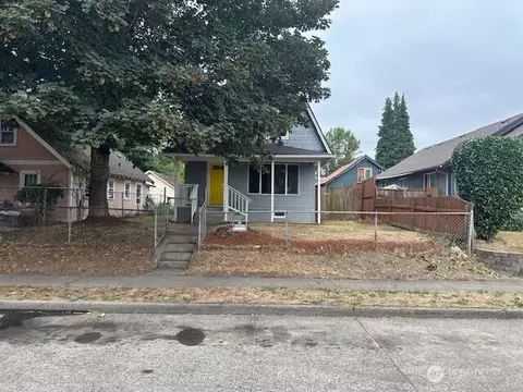 Exterior - 317 17th Ave, Longview, WA 98632 photo 3 of 6