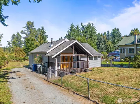 15705 296th St E, Graham, WA 98338