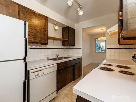 3718 Rockefeller Ave #A - D, Everett, WA 98201 photo 4