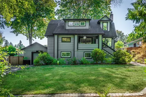 415 Maple Park Ave SE, Olympia, WA 98501