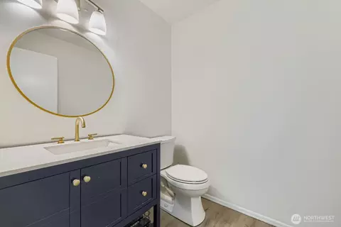 Bath - 3921 High St, Everett, WA 98201 photo 1 of 4
