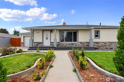 315 SW J St, Quincy, WA 98848