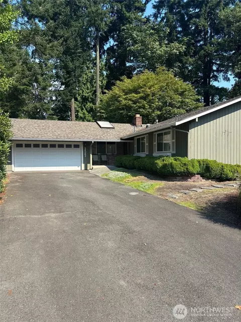 14062 120th Ave NE, Kirkland, WA 98034