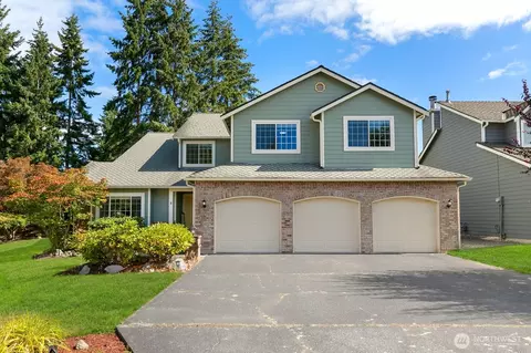 808 SW 328th Ct, Federal Way, WA 98023