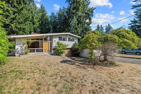14234 SE 14th St, Bellevue, WA 98007