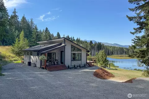 152 Lake Sharon Ln, Port Angeles, WA 98362