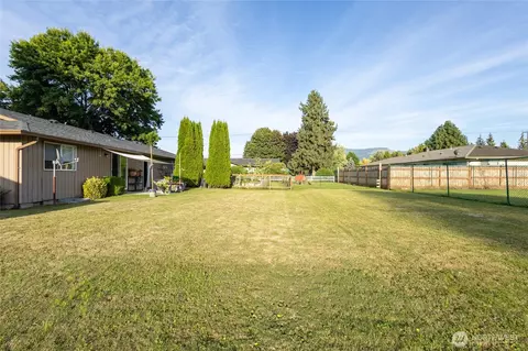 107 W Fourth St, Everson, WA 98247 photo 25