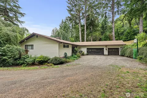43 Hines Valley Rd, Raymond, WA 98577