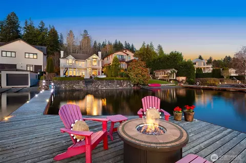 3671 E Lake Sammamish Pkwy NE, Sammamish, WA 98074