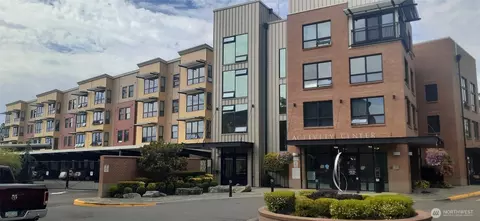 210 W Pioneer Ave #217, Puyallup, WA 98371
