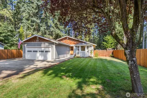 12940 Overland Trl NW, Bremerton, WA 98312