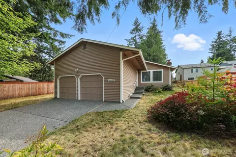 2704 130th St SE, Everett, WA 98208
