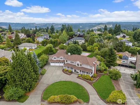 11505 134th Avenue Ct E, Puyallup, WA 98374