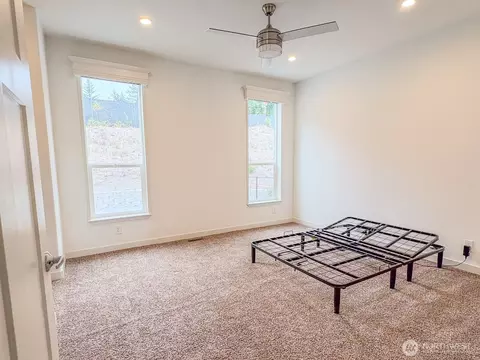 1637 Timber St #23, Enumclaw, WA 98022 photo 9