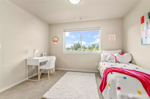 Bedroom - 4112 170th Pl SE, Bothell, WA 98012 photo 4 of 4