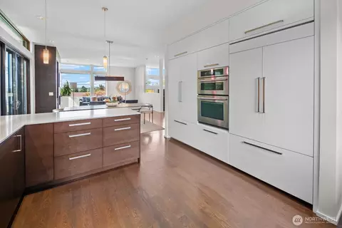 8244 2nd Ave NE, Seattle, WA 98115 photo 14