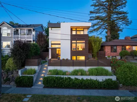 8244 2nd Ave NE, Seattle, WA 98115 photo 40