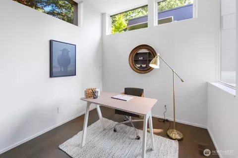 8244 2nd Ave NE, Seattle, WA 98115 photo 28