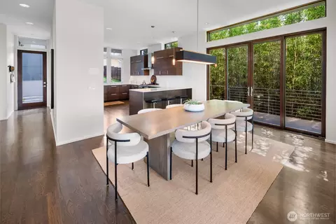 8244 2nd Ave NE, Seattle, WA 98115 photo 8